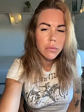Pokazy przed kamerką – Lara_Bergmann