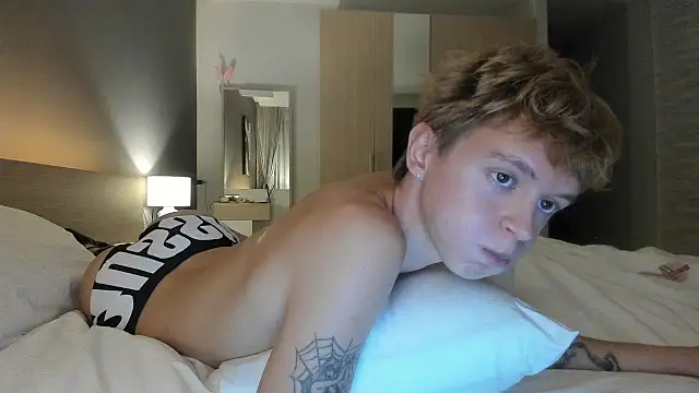 angelAndyy webcam show