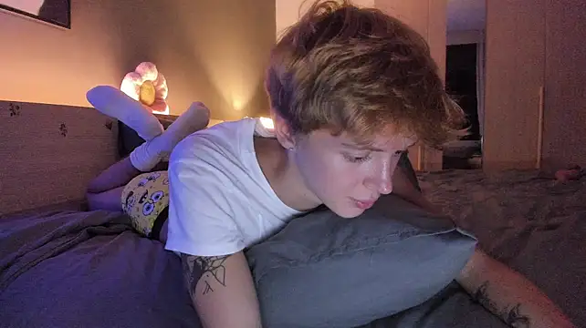 angelAndyy Adlı Modelin Web Kamerası Şovu