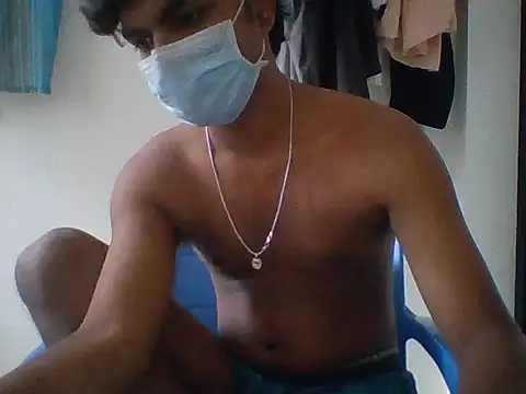 โชว์เว็บแคมของ Telugu_boy90
