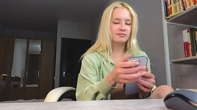 Marietta_Castro 现场XXX聊天
