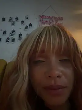 Olivia_Fox69's Live XXX Chat