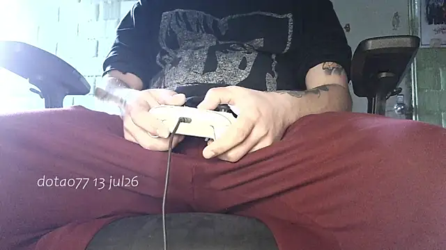 doTao7 webkamerás műsora