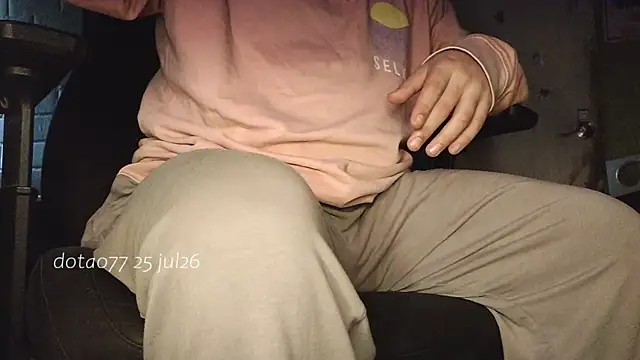 doTao7 webkamerás műsora