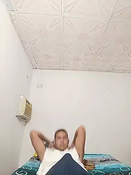 TU_ALTOTE_23CM Webcam show