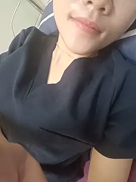 Body_sexygirl's Webcam Show