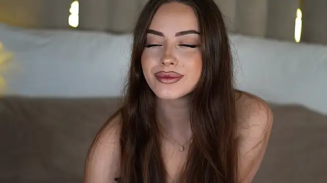AnneSand Chat XXX live