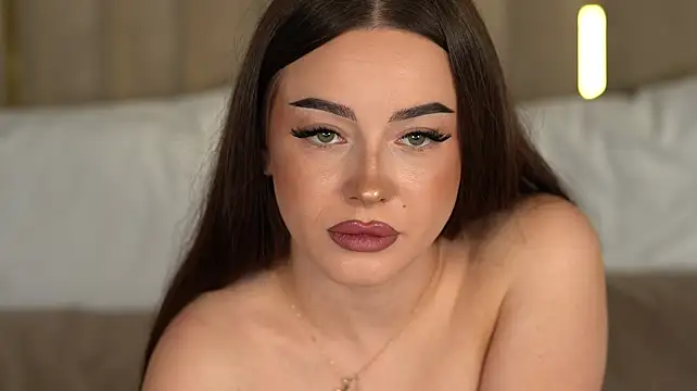 دردشة AnneSand الجنسية المباشرة
