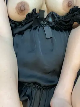 _meii_ Chat XXX in diretta