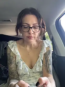 BeautifulMesss Шоу с уебкамера