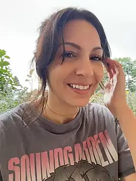 BeautifulMesss webkamerás műsora