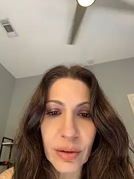 BeautifulMesss Шоу с уебкамера
