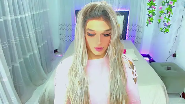 TaylorMon Webcam Show