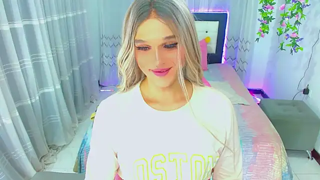 TaylorMon webcam show
