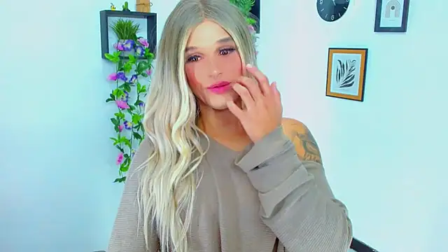 TaylorMon's Webcam Show