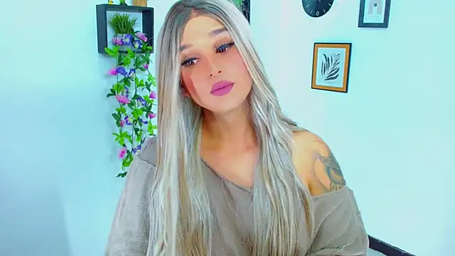 TaylorMon's Webcam Show