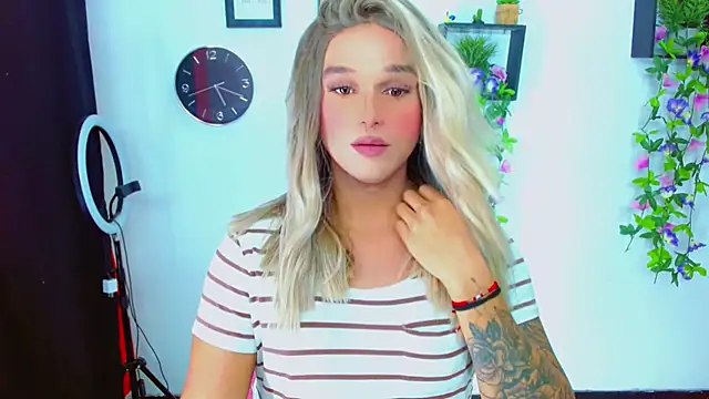 TaylorMon Show in webcam