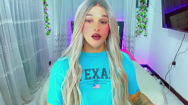 TaylorMon Show in webcam