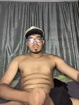 Show modela Yeye_badboy na web-kameri