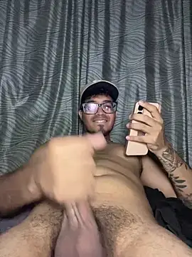 Yeye_badboy webcam show