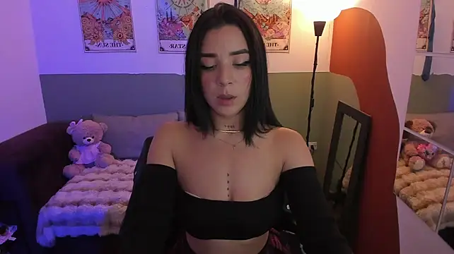 Gabitorres Adlı Modelin Canlı XXX Sohbeti
