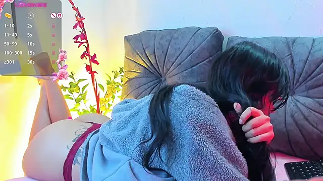 NayeCloud – Live XXX-chat