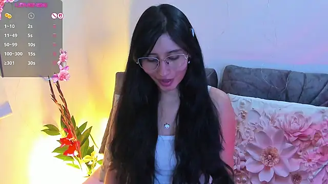 NayeCloud Obrolan Langsung XXX