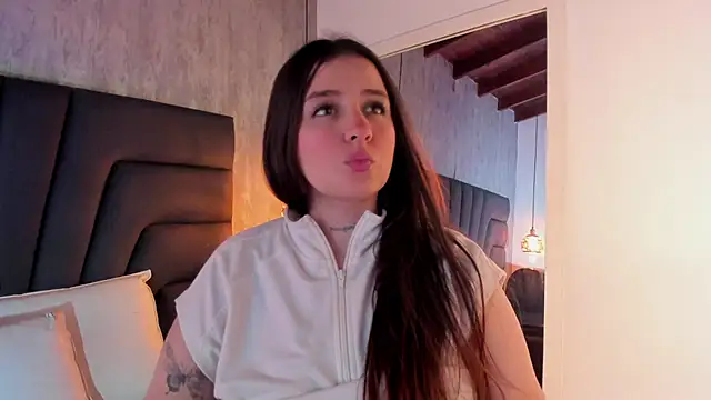 Sabrina_Lennox Show Webcam