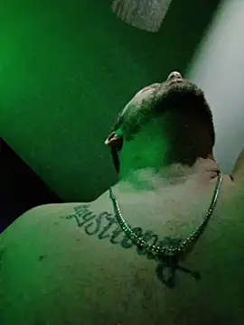 DaKinkyCouple 라이브 XXX 채팅