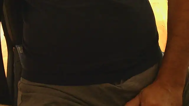 fr3nchkiss – webcam-show