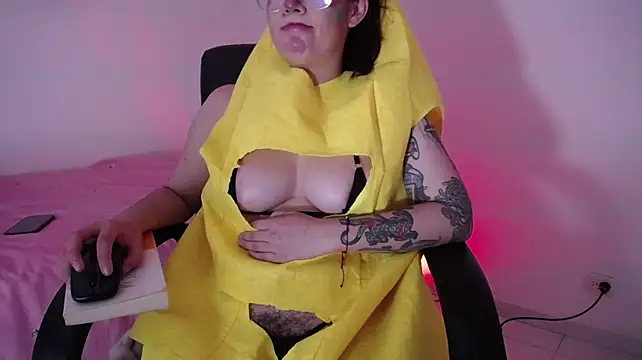 agatabolton's Live XXX Chat