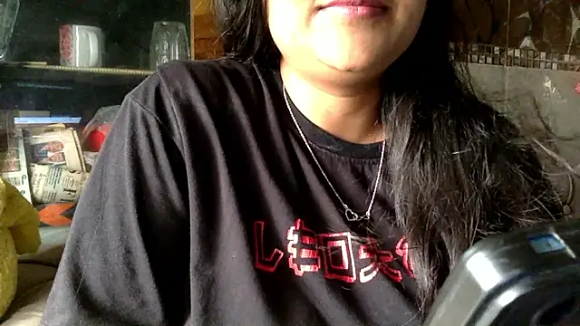 Haanikaur_saavi's Webcam Show