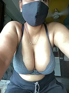 Chat XXX ao vivo de Haanikaur_saavi