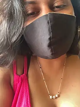 Haanikaur_saavi Live XXX Chat
