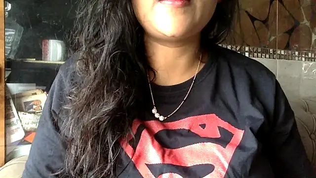 Haanikaur_saavi's Webcam Show