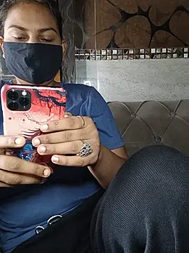 Haanikaur_saavi Show Webcam