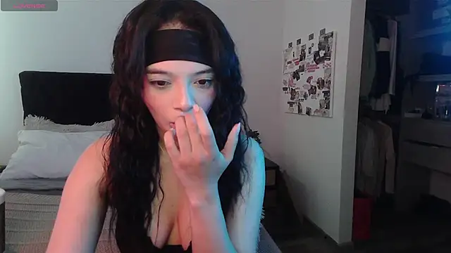 Jasmine_019's Live XXX Chat