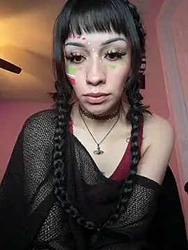 Gothbabbi: διαδικτυακό σόου στην κάμερα