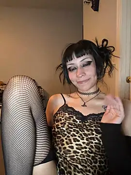 Gothbabbi: вебкам-шоу
