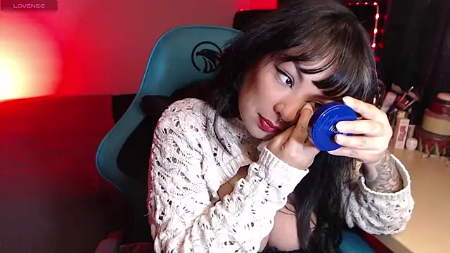 Theprojectsaraan Live XXX chat