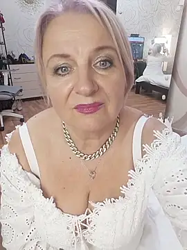 AvrilMillers – Live XXX-chat