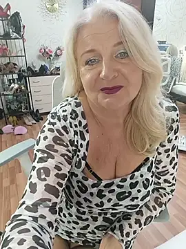 AvrilMillers Live XXX Chat