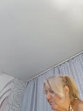 AvrilMillers' Live XXX Chat