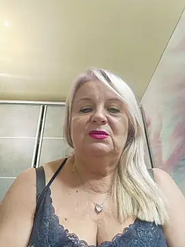 Chat XXX en directo de AvrilMillers