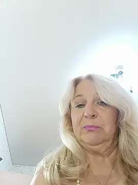 AvrilMillers – Live XXX-chat
