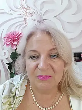 Chat +18 de AvrilMillers ao vivo