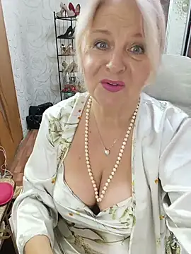 AvrilMillers' Live XXX Chat