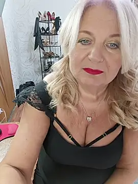 AvrilMillersn Live XXX chat