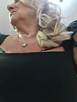 AvrilMillers 라이브 XXX 채팅