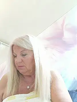 AvrilMillers 라이브 XXX 채팅